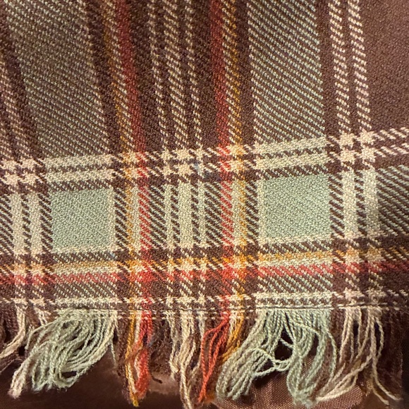 Timeless & Cozy π Talbots Vintage Plaid Wool Fringe Wrap Skirt size 8 - Picture 7 of 7
